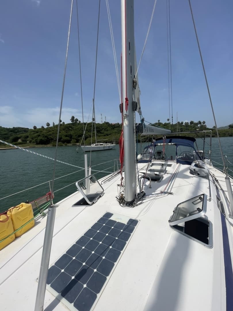 2001 Bavaria 50 - Image 5