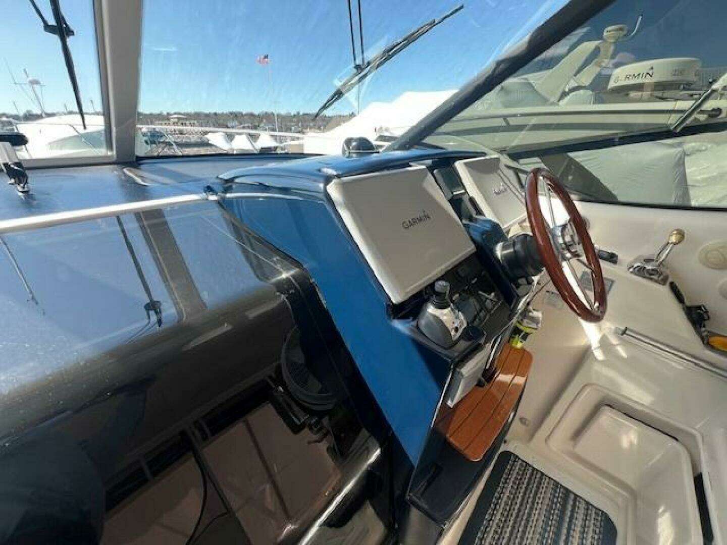 2007 Tiara Yachts 3900 Sovran - Image 5
