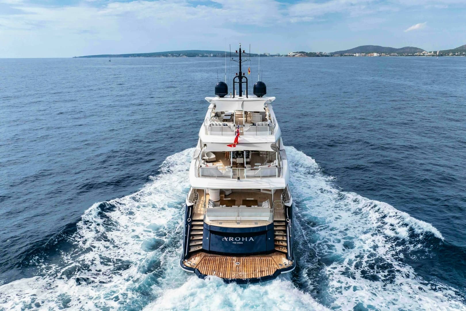 2016 Sunseeker Sunseeker 131 Yacht - Image 5