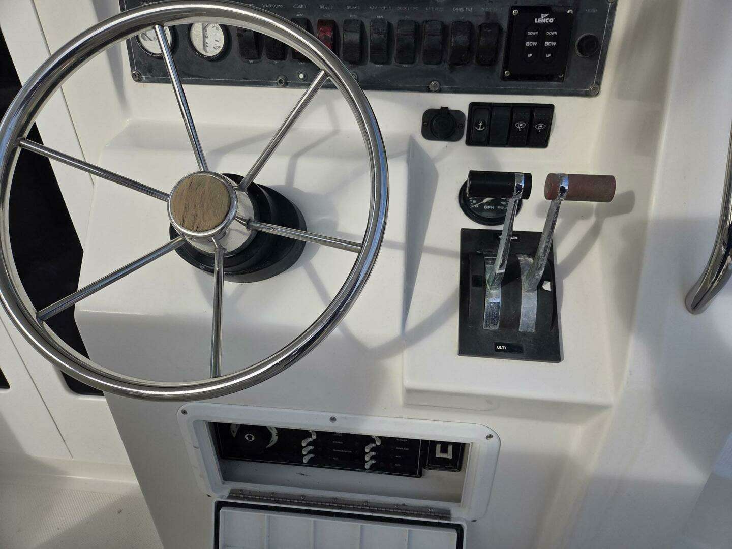 2003 True World Marine TE286 - Image 37