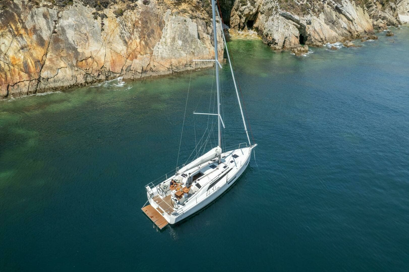 2026 Beneteau Oceanis 37.1 - Image 24