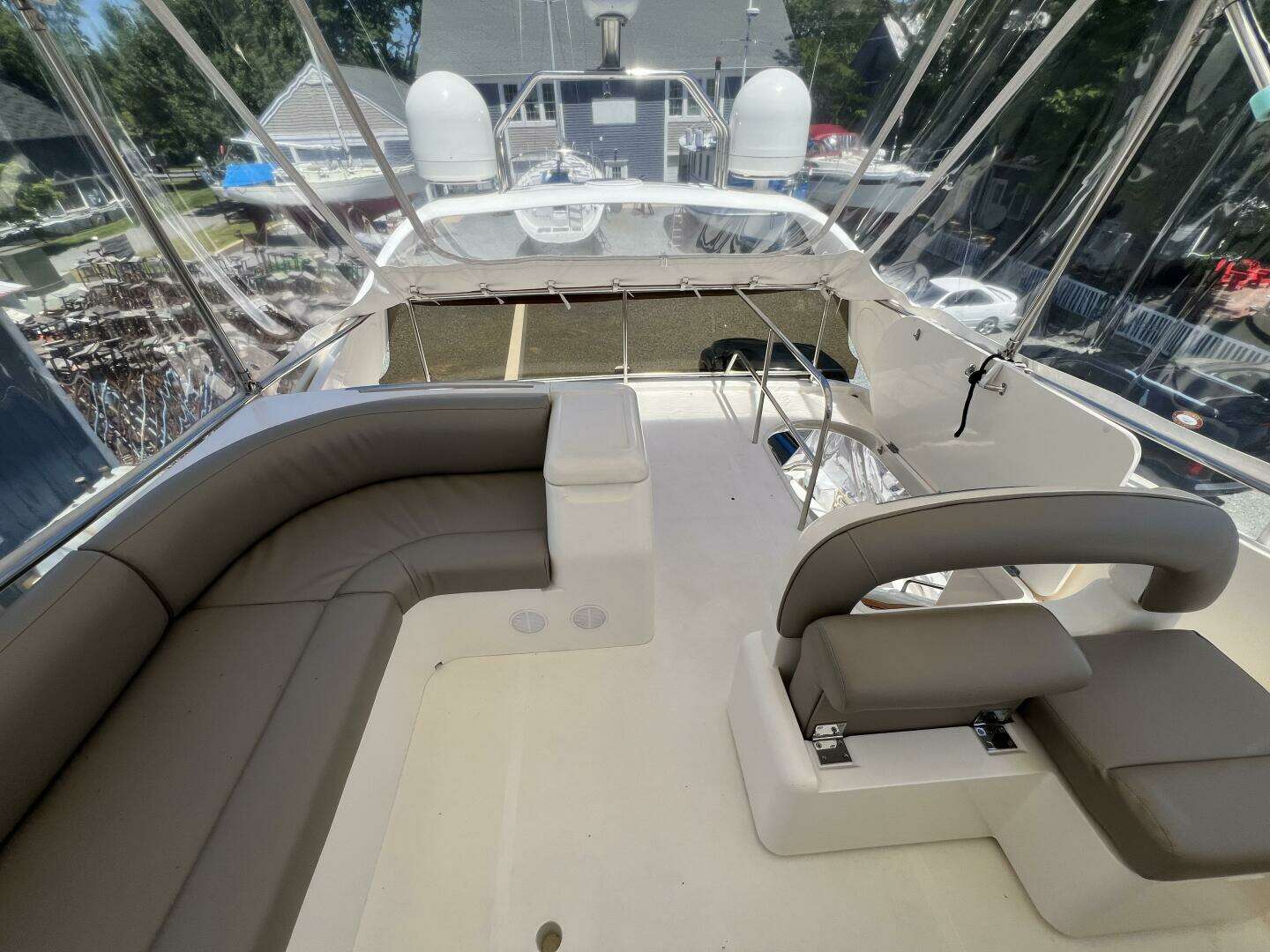 1998 Viking Princess Sport Cruiser - Image 13