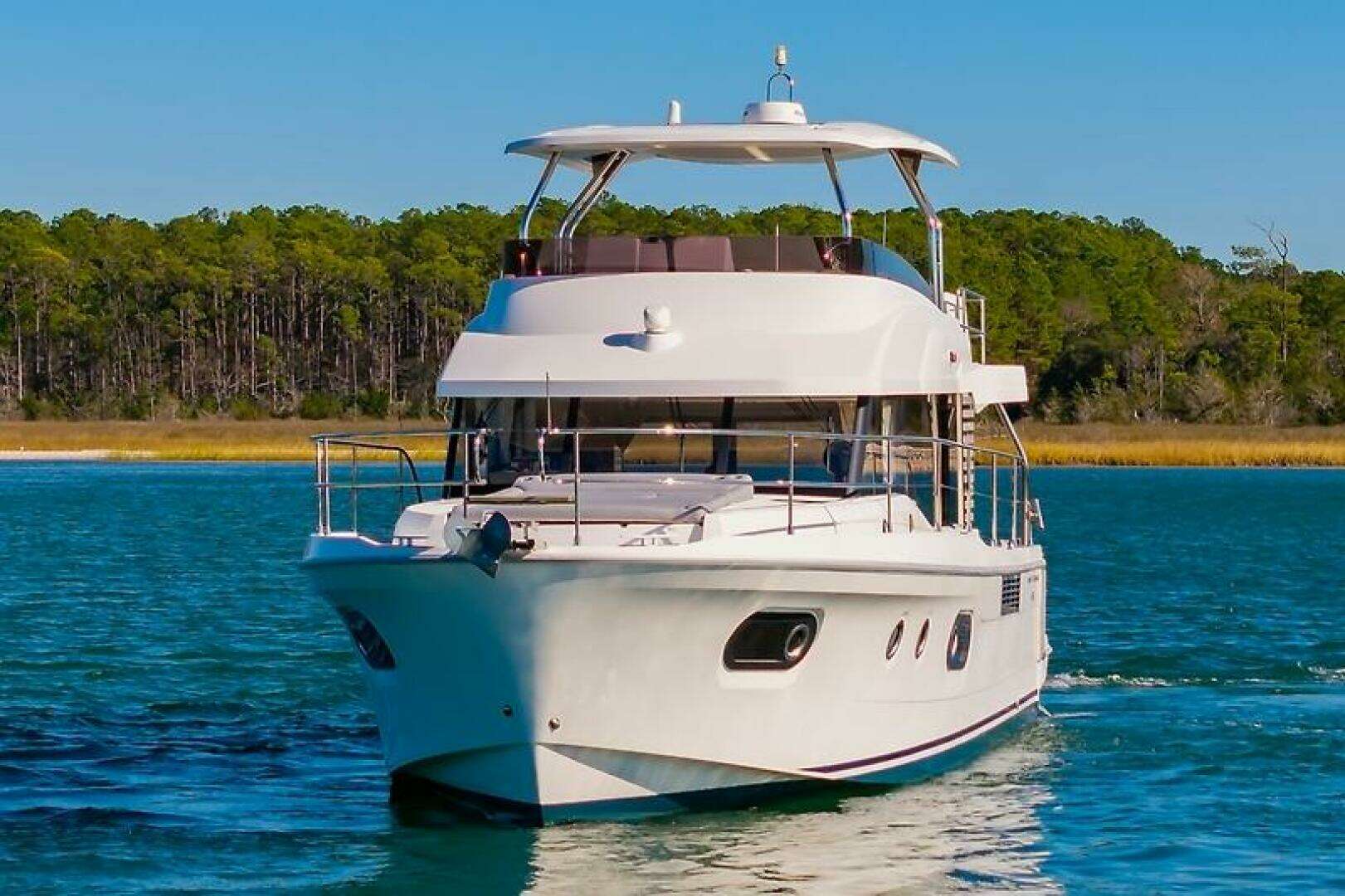 2022 Beneteau Swift Trawler - Image 67