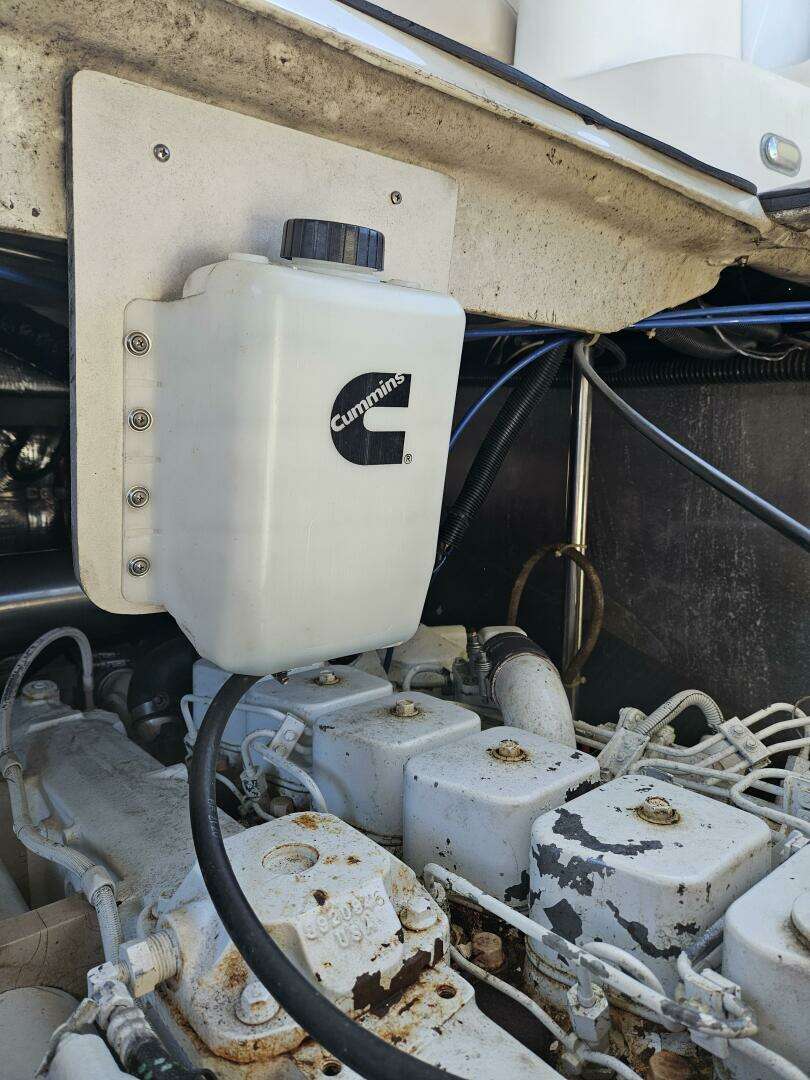 2000 Regal Commodore 4160 - Image 29