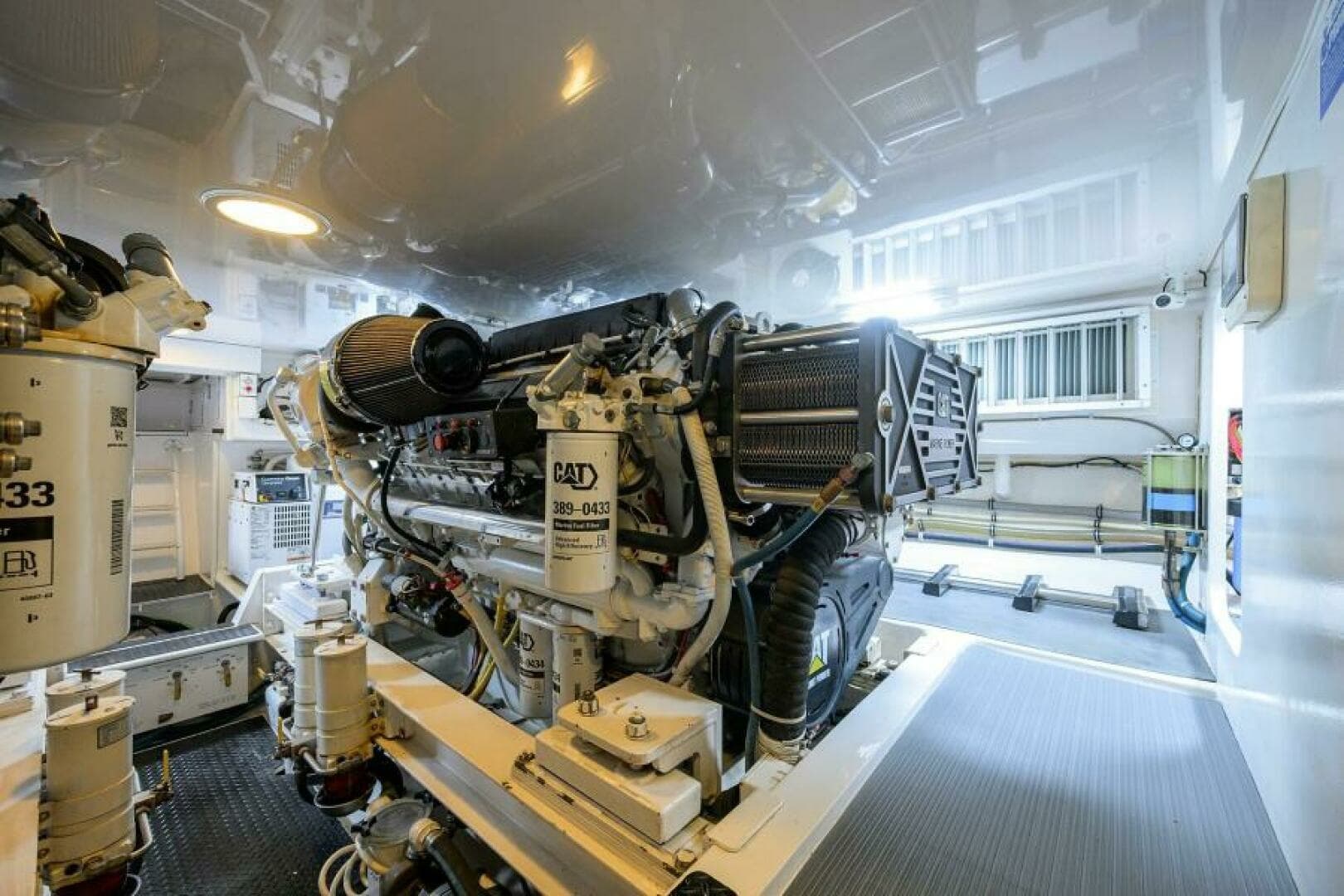 2008 Viking 60 Convertible - Image 56