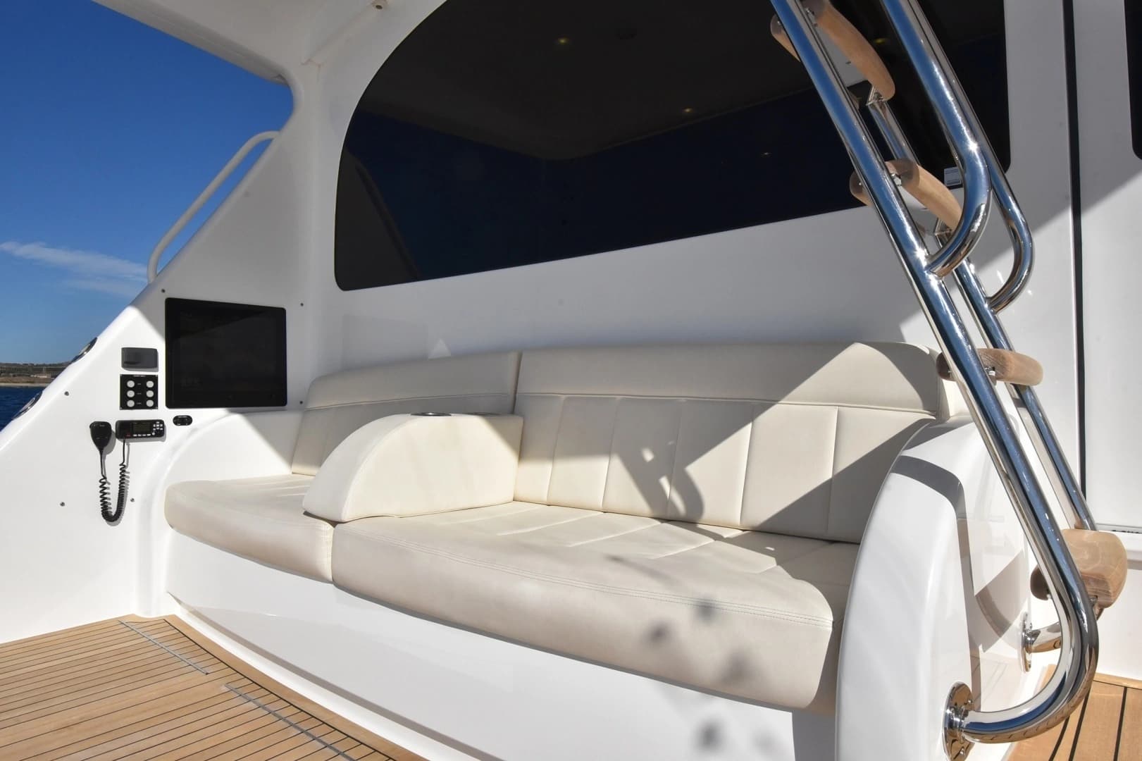 2019 Viking 80 Skybridge - Image 92