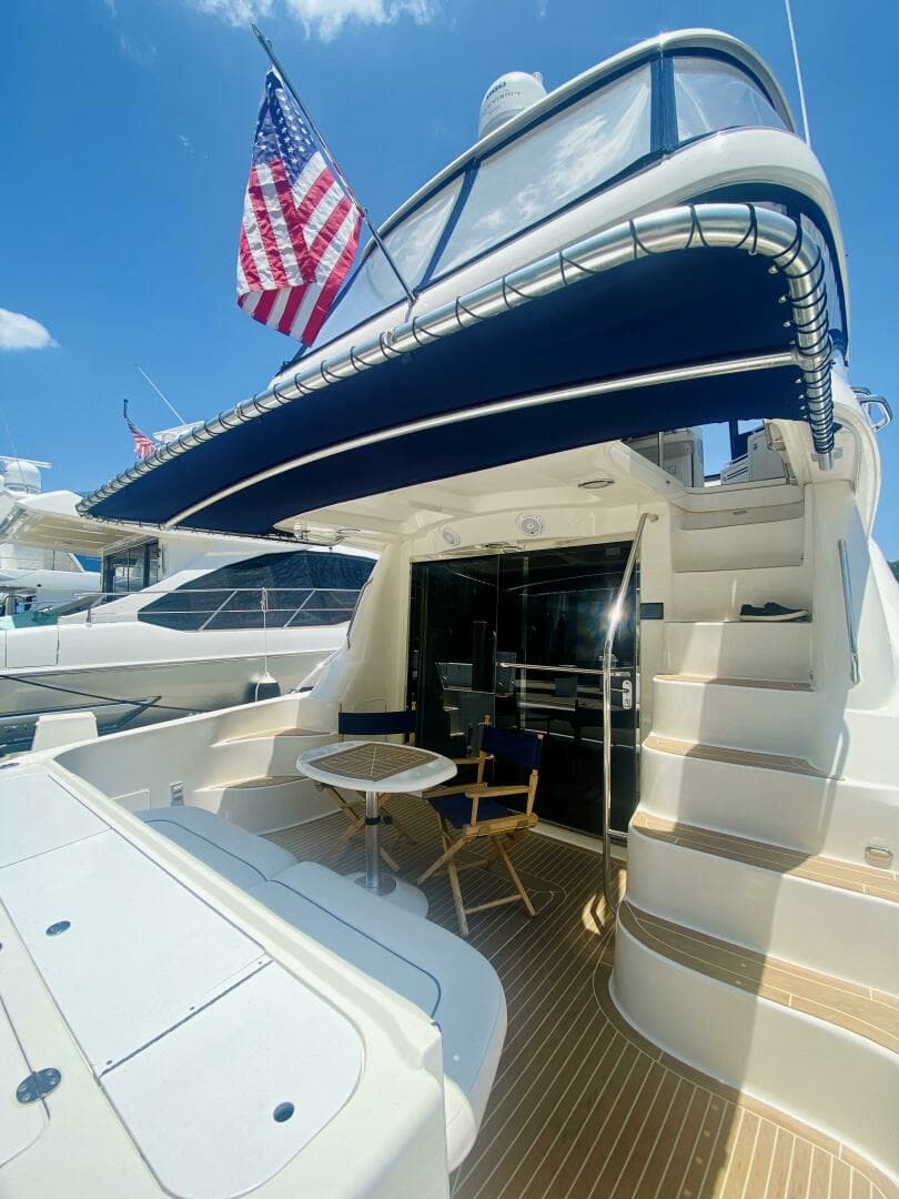 2006 Sea Ray 58 Sedan Bridge - Image 5