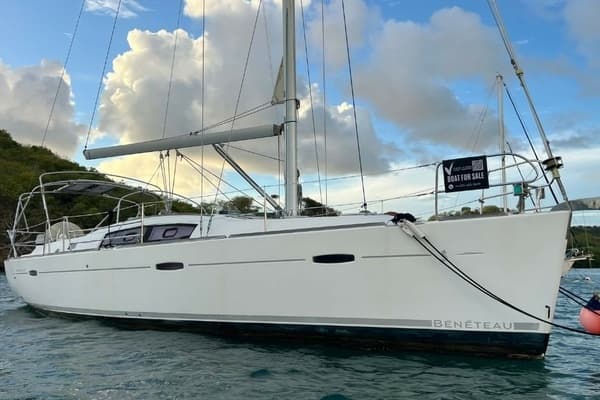 2011 Beneteau Oceanis 40
