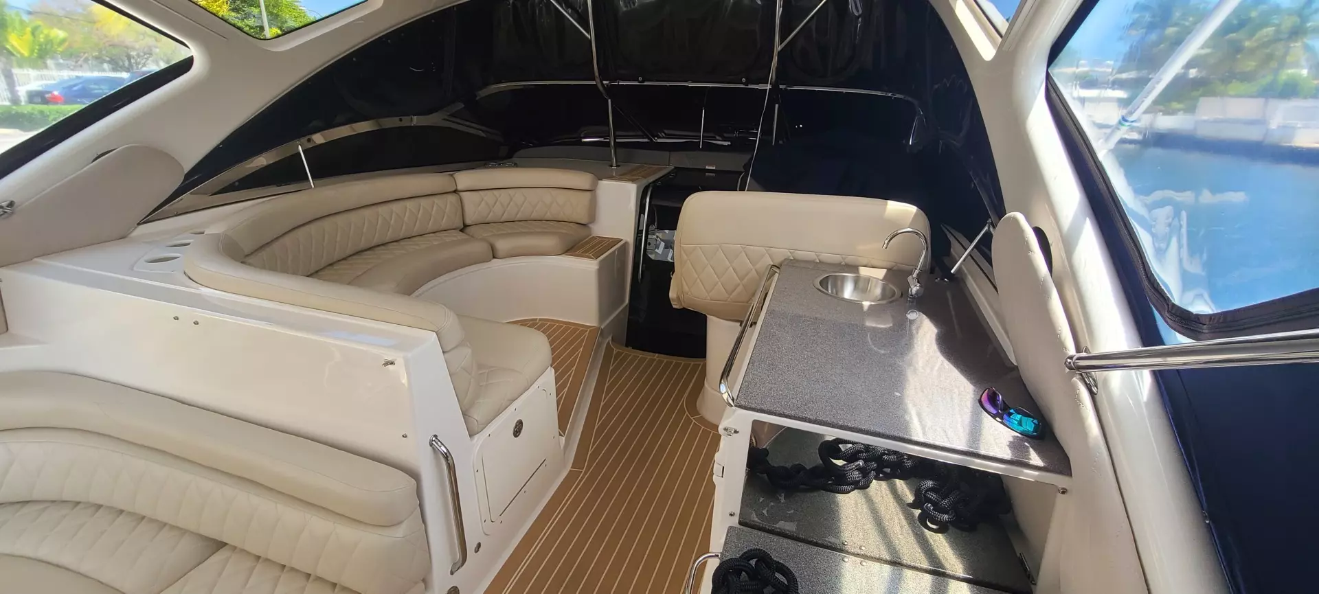 2007 Regal 4460 Commodore - Image 18
