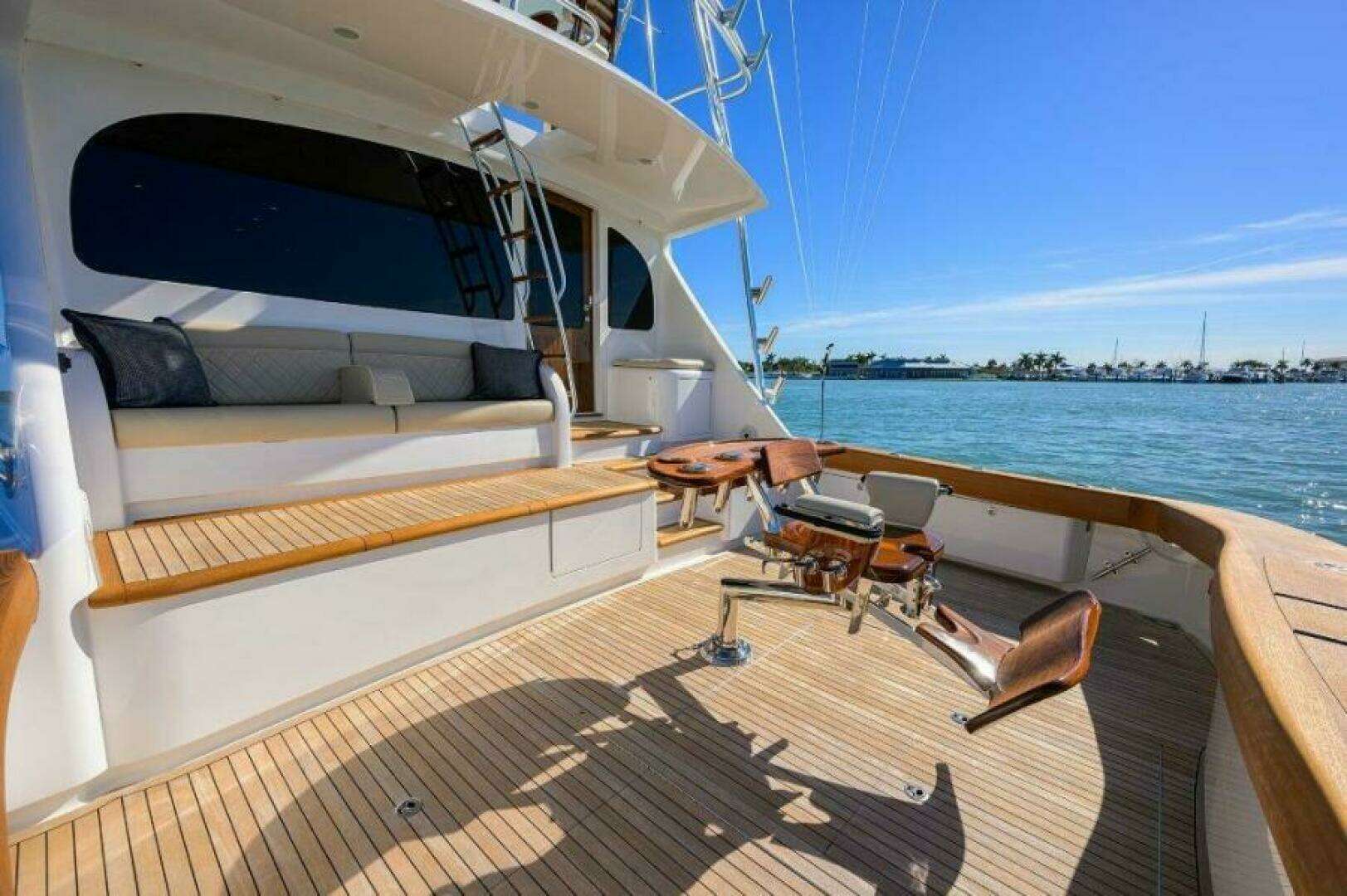 2020 Viking 72 Convertible - Image 26