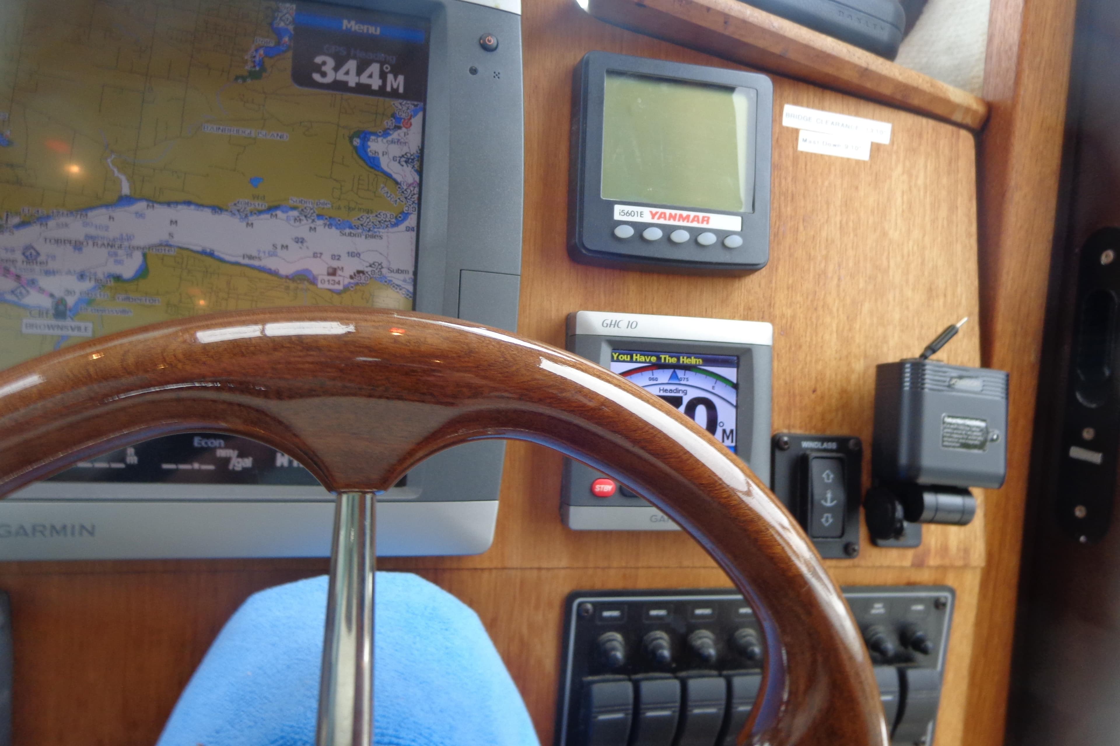 Steering wheel and navigation instruments on 2011 Ranger Tugs R-29 Classic boat.