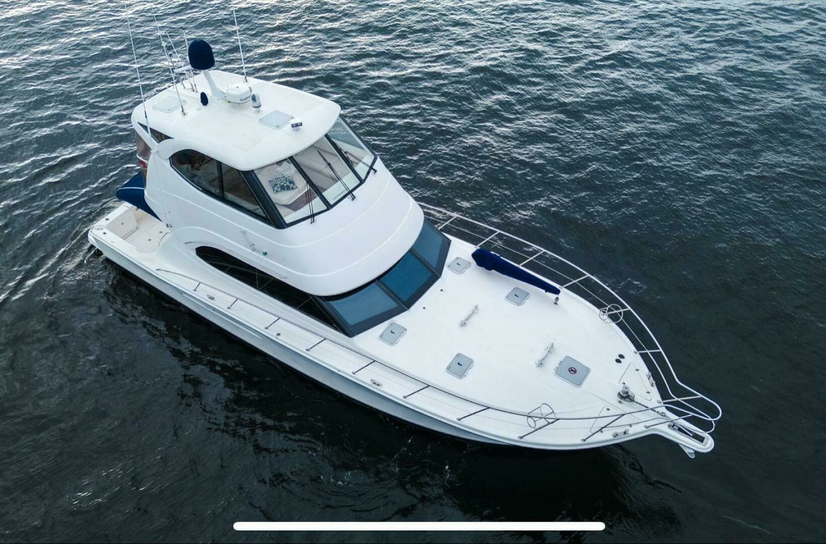 2009 Riviera 47 Enclosed Flybridge Series II - Image 3