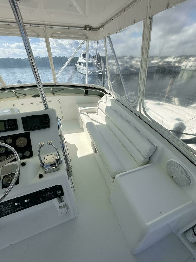 1992 Hatteras 50 Convertible - Image 47