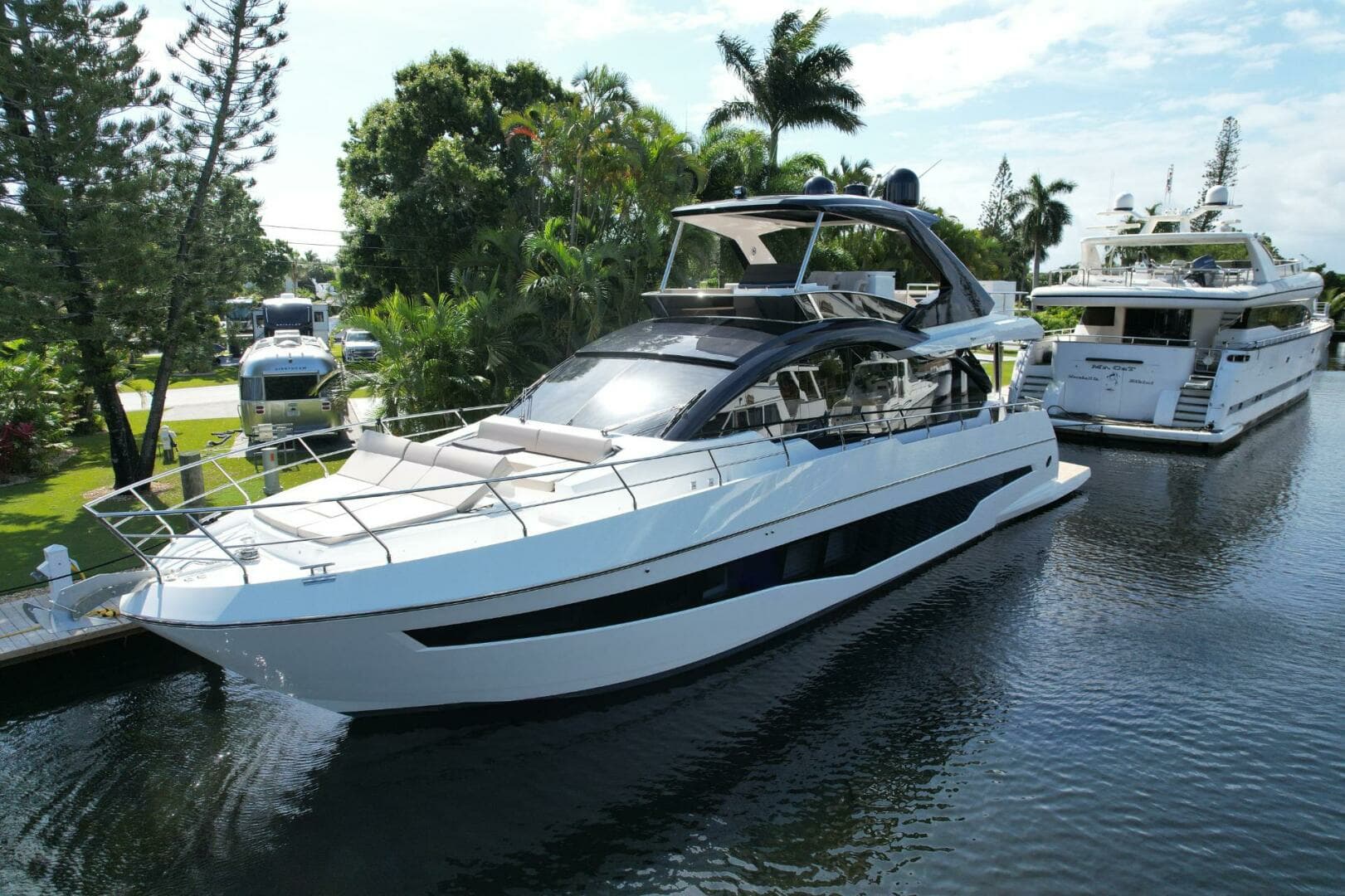 2024 Astondoa 66 Flybridge - Image 3