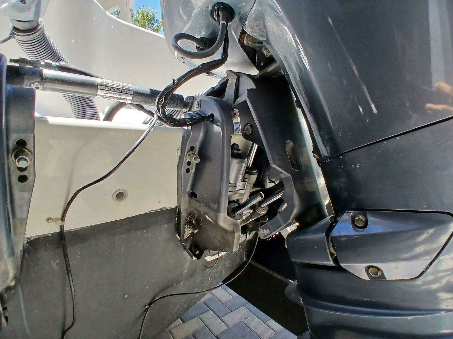 2002 Protector 28 Targa - Image 7