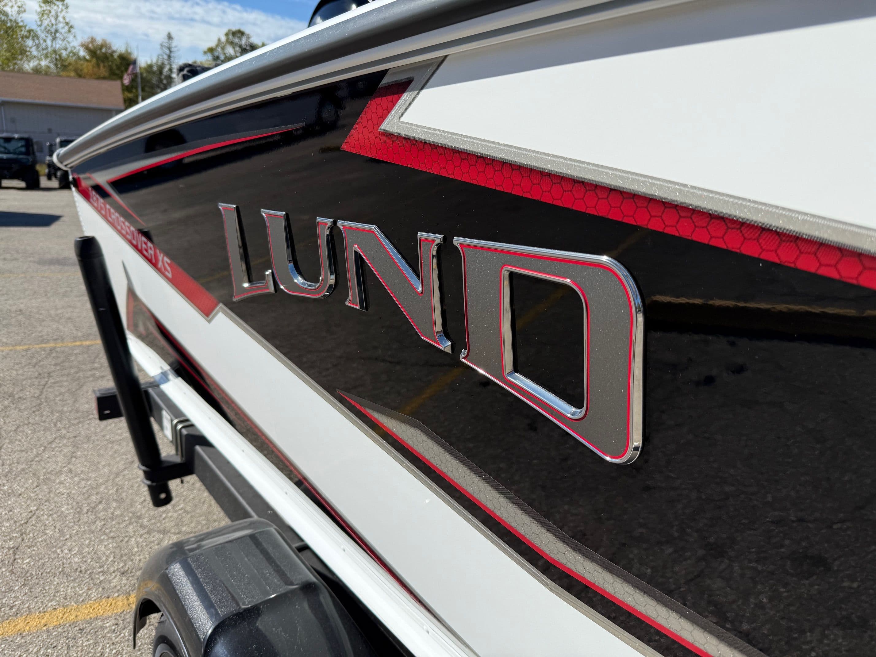 2026 Lund 1875 Crossover XS - 2