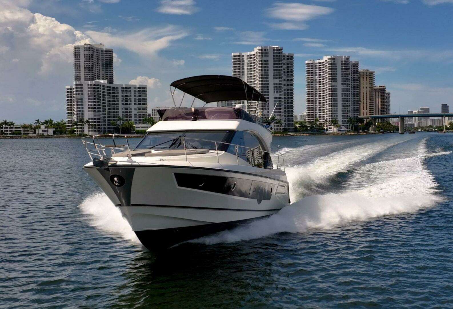 2021 Beneteau Monte Carlo 52 - Image 9