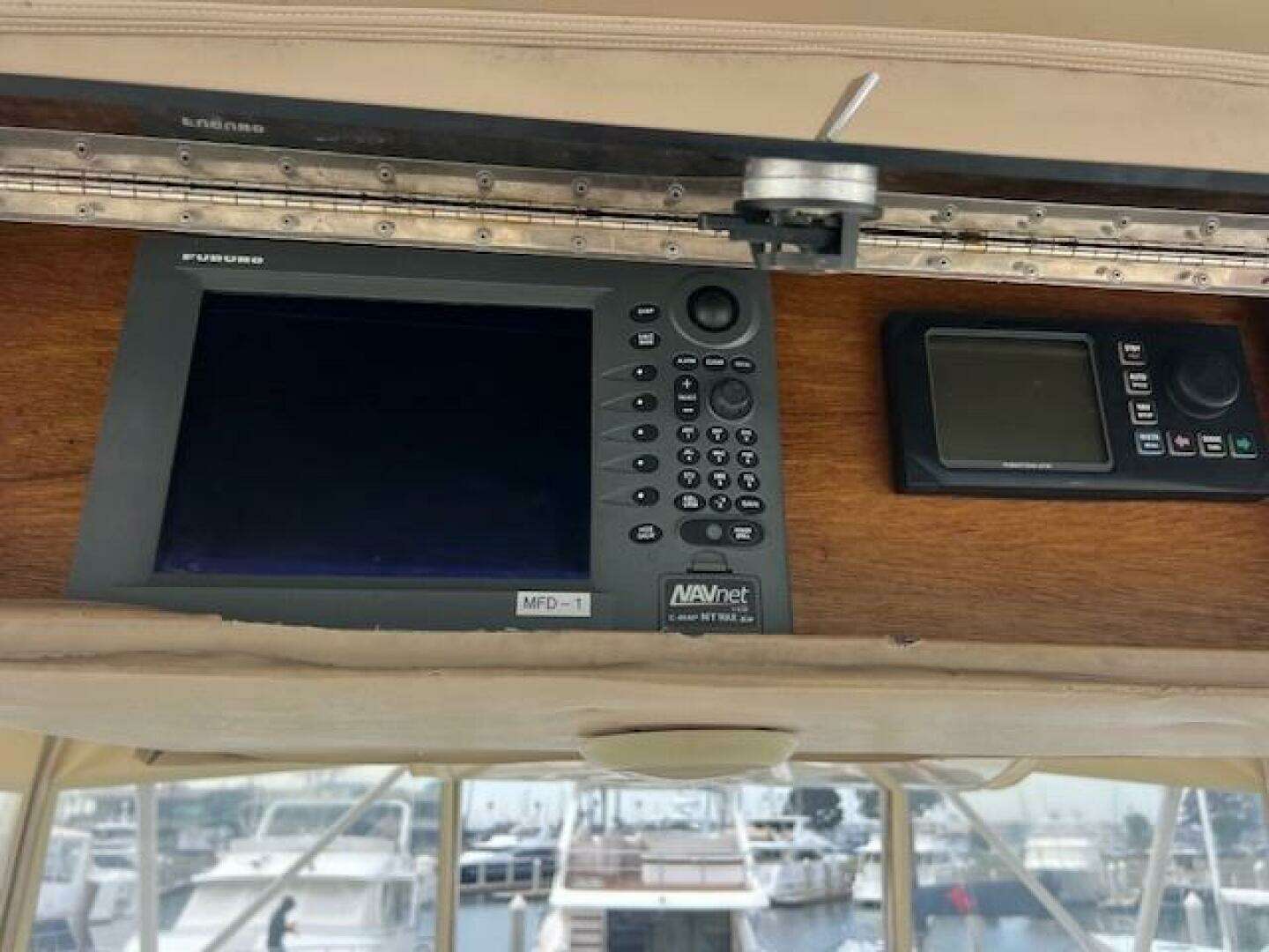 1986 Hatteras SF 52 - Image 22