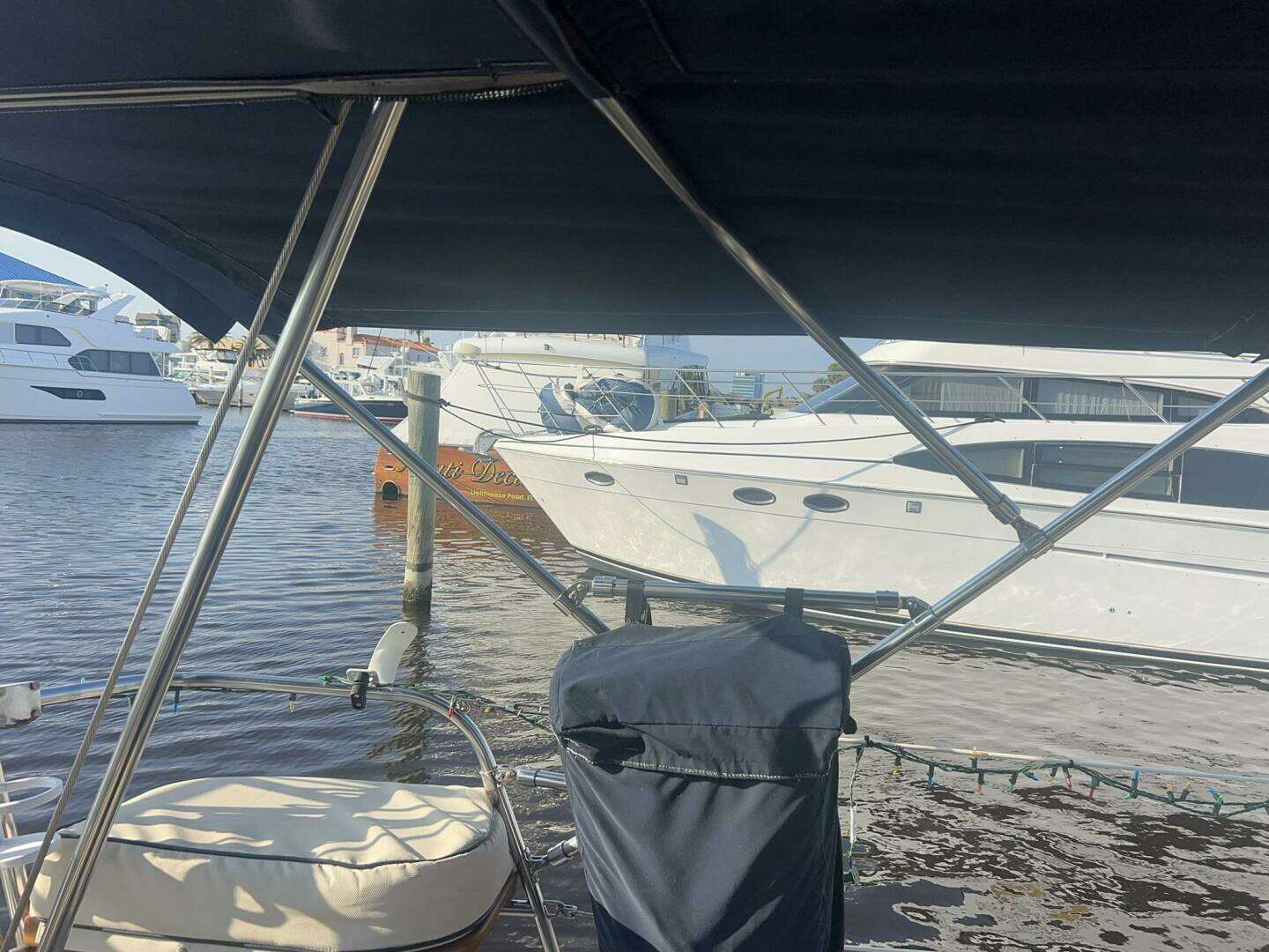 1994 Island Packet Cutter - Image 15