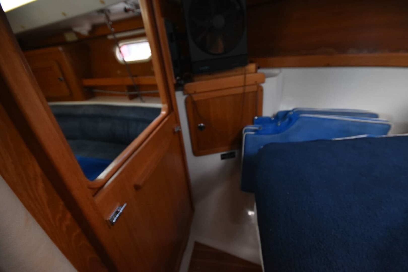 2001 Catalina 310 - Image 33