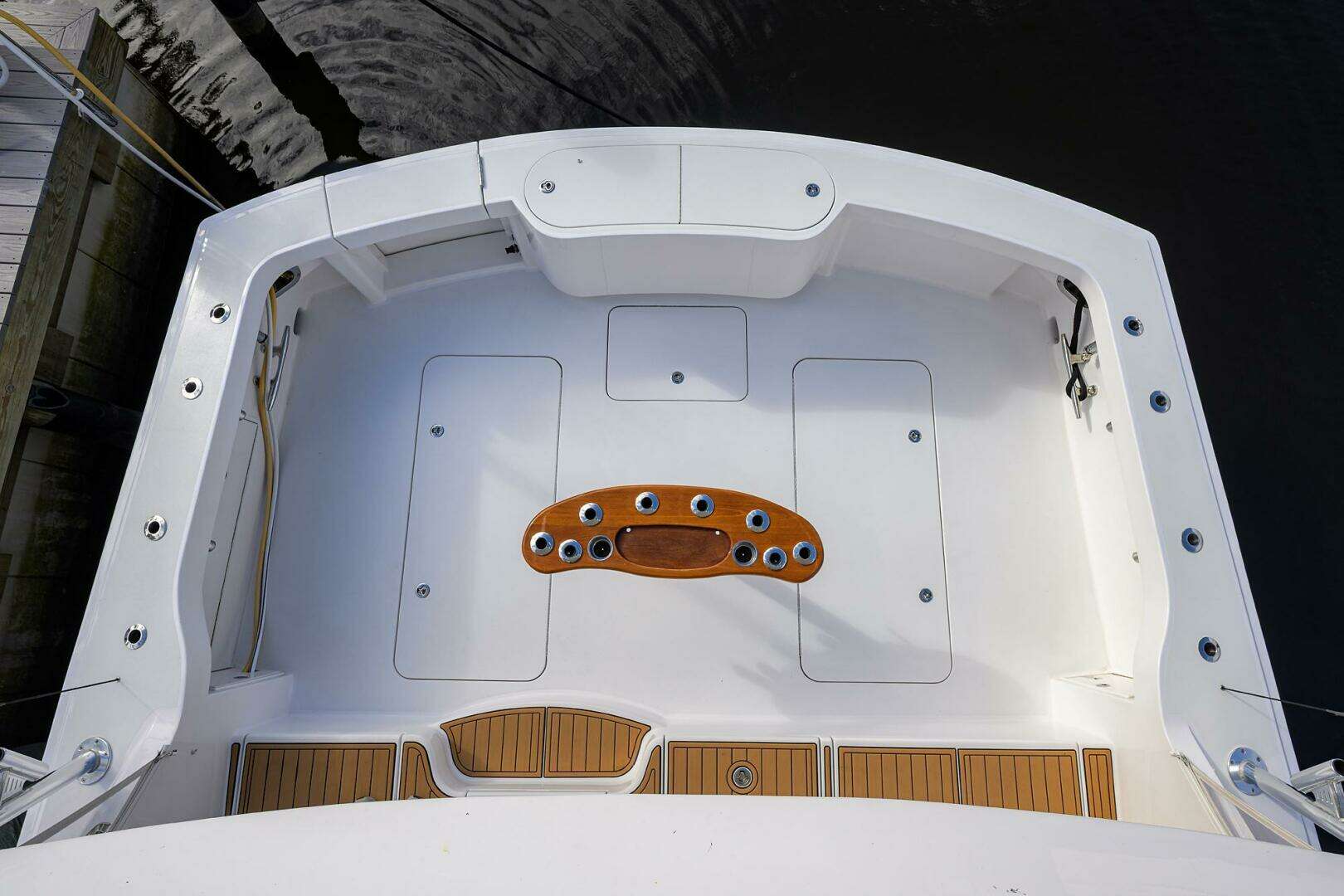 2013 Hatteras GT63 - Image 33