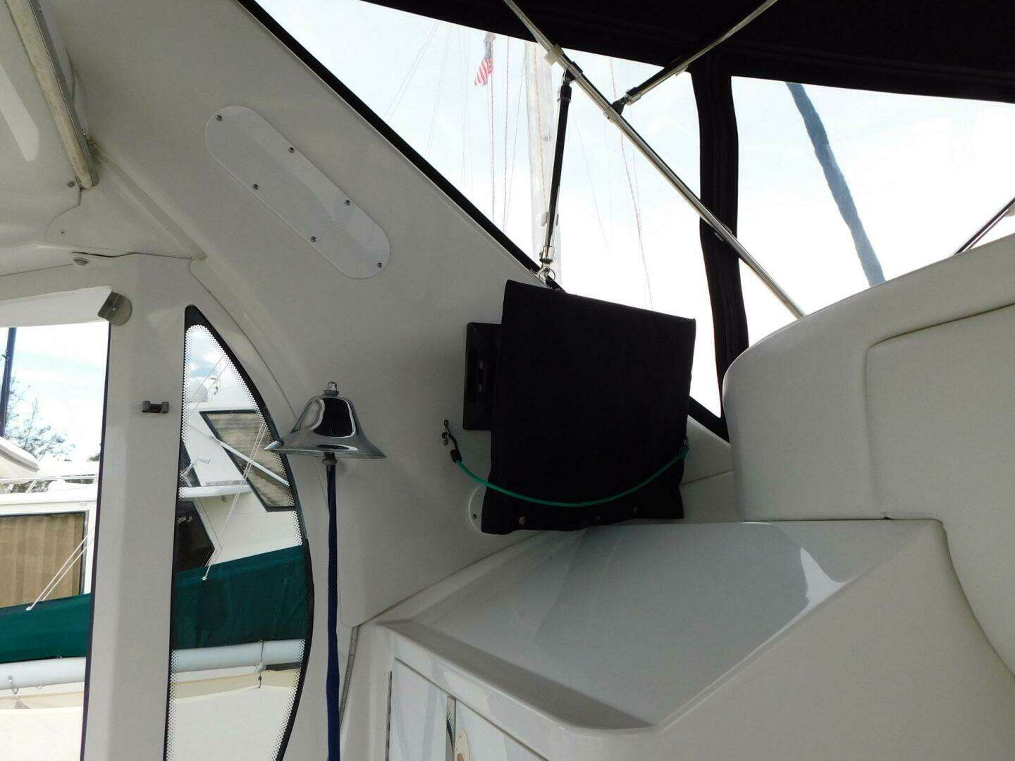 2003 Carver 44 CPMY - Image 7