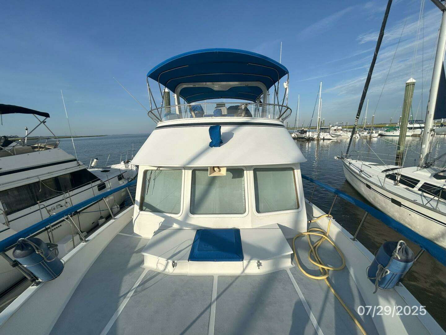 1989 DeFever Offshore Cruiser - Image 9