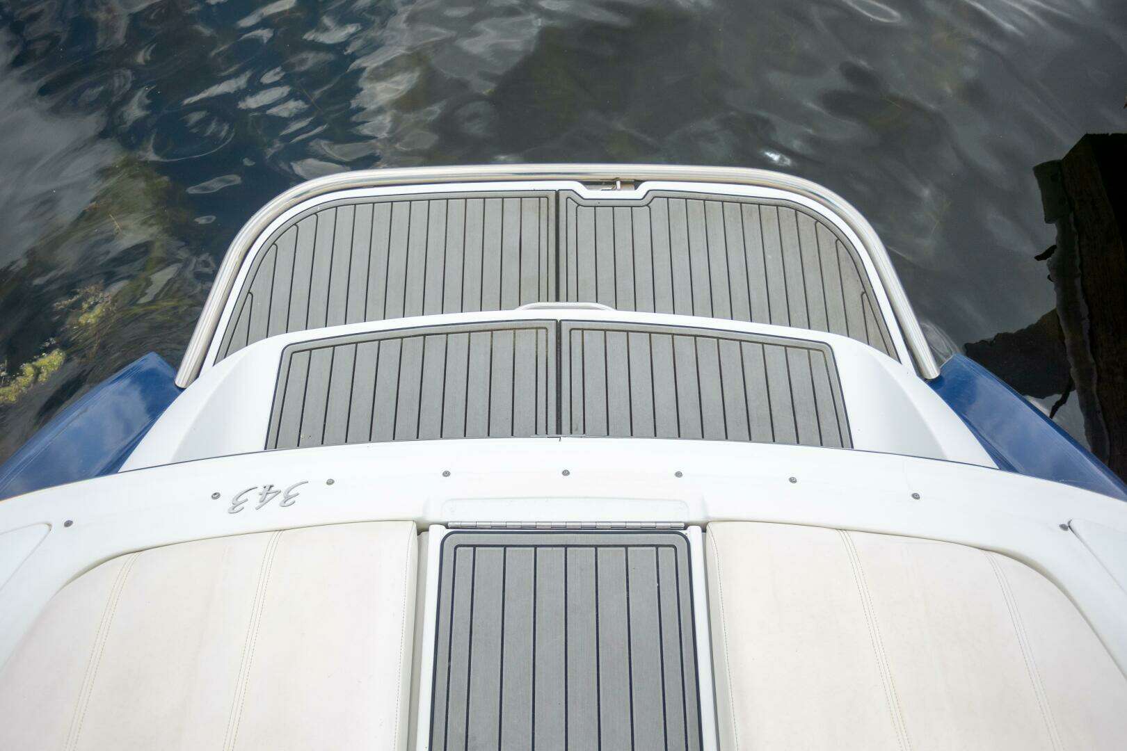 2005 Cobalt 343 - Image 27