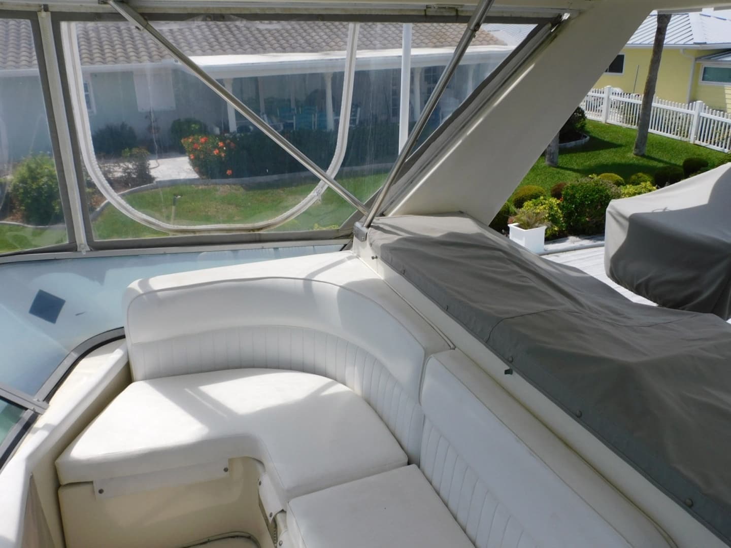 1987 Sea Ray 460 Convertible - Image 20