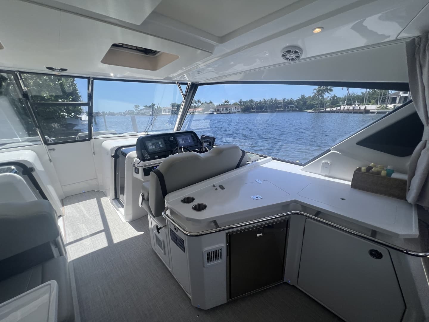 2025 Aquila 36 Sport - Image 16