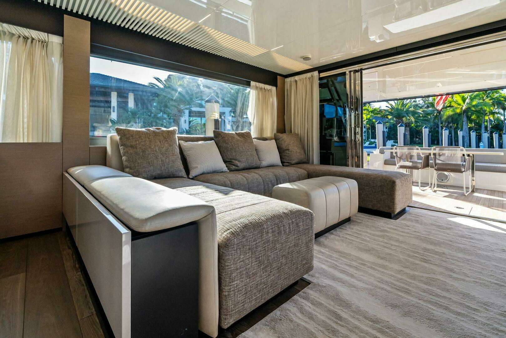 2019 Ferretti Yachts 780 - Image 27