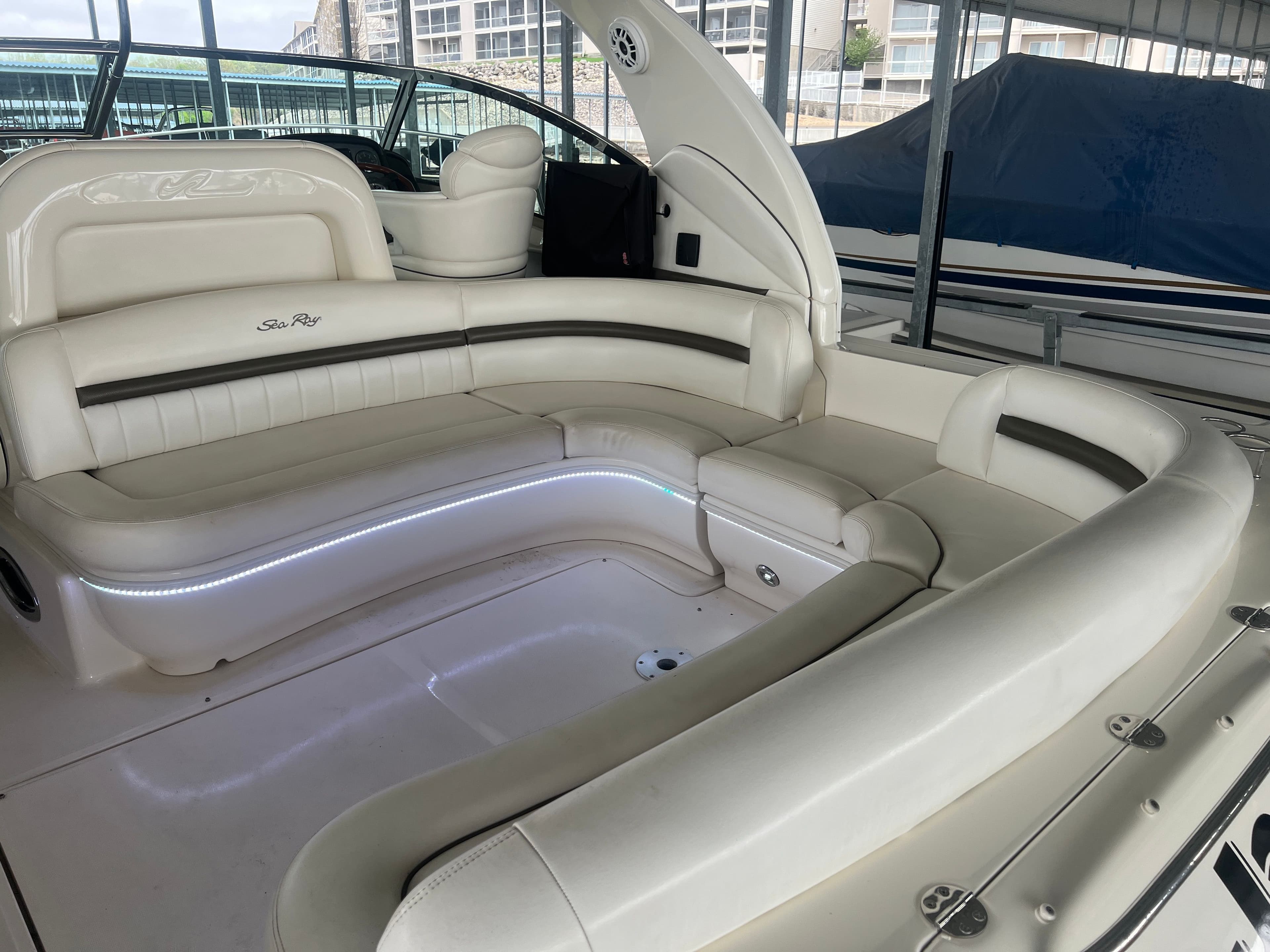 2007 Sea Ray 44 Sundancer - 30