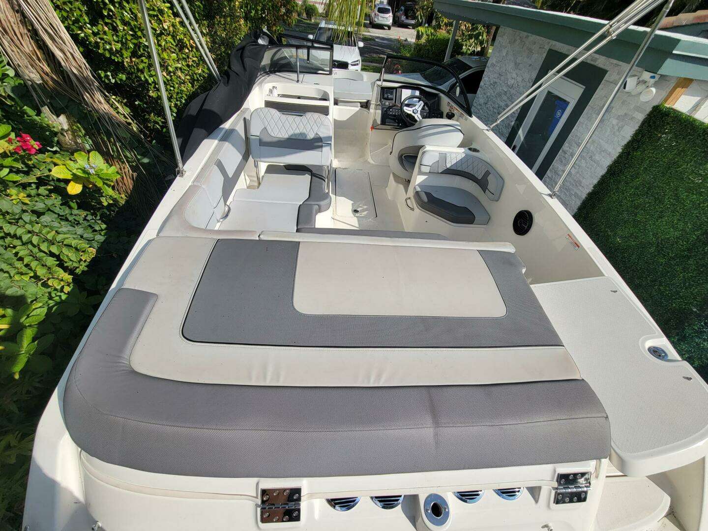 2023 Bayliner VR6 OB - Image 11