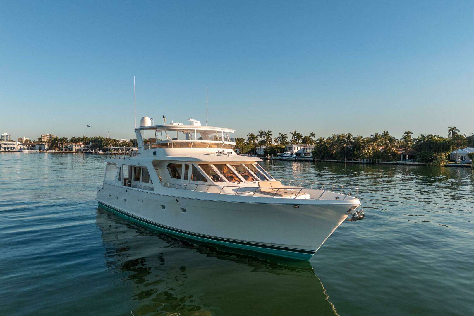 2006 Offshore Yachts 72 Pilothouse - Image 4
