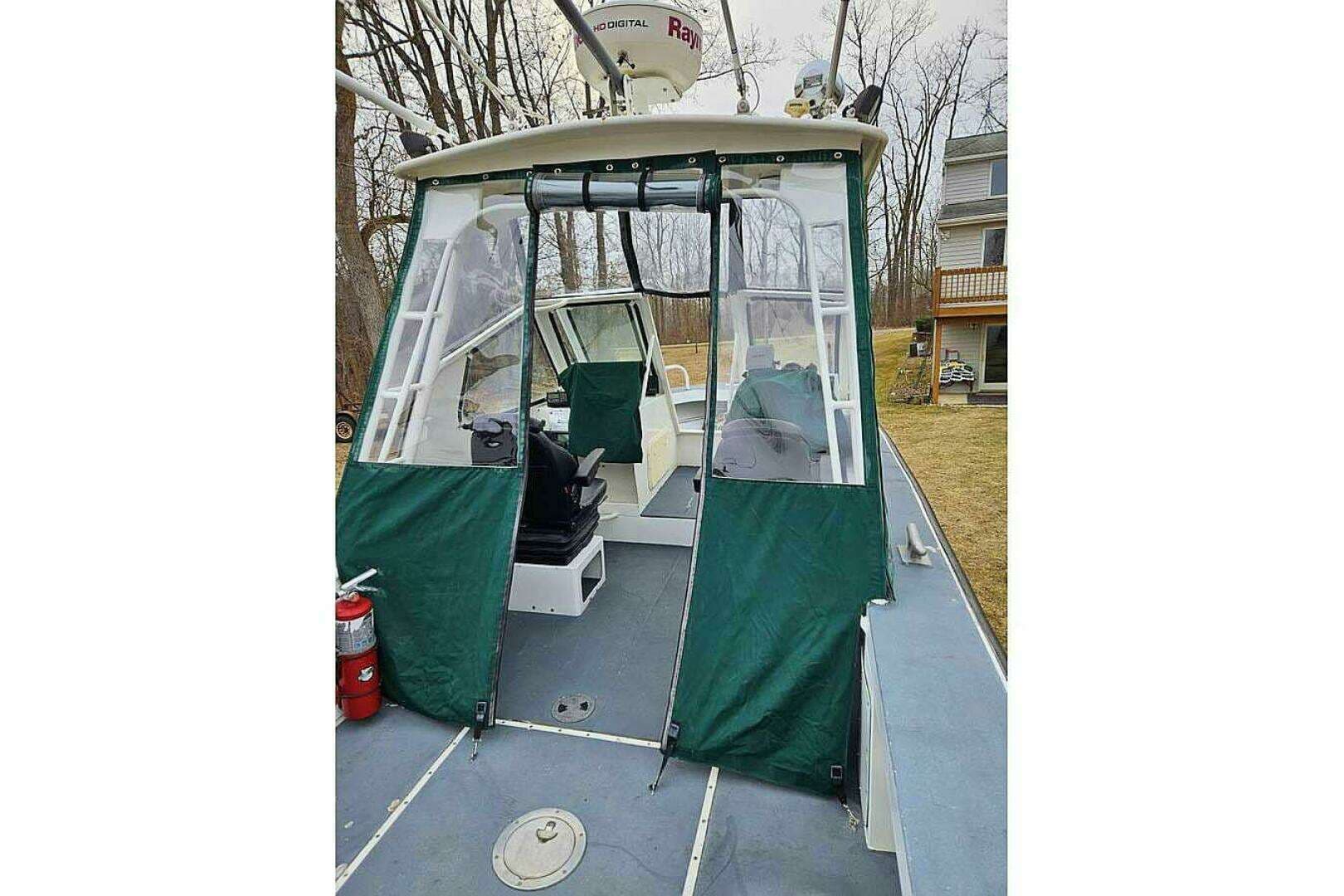 2002 SeaArk 25 V Commander SAMA 365 - Image 6