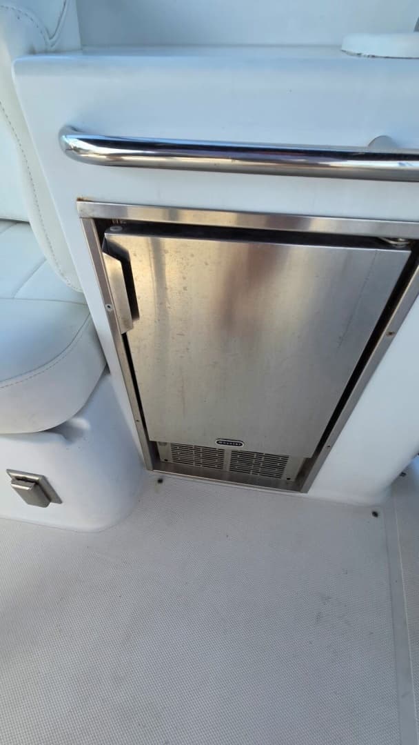 2000 Carver 450 Voyager Pilothouse - Image 49