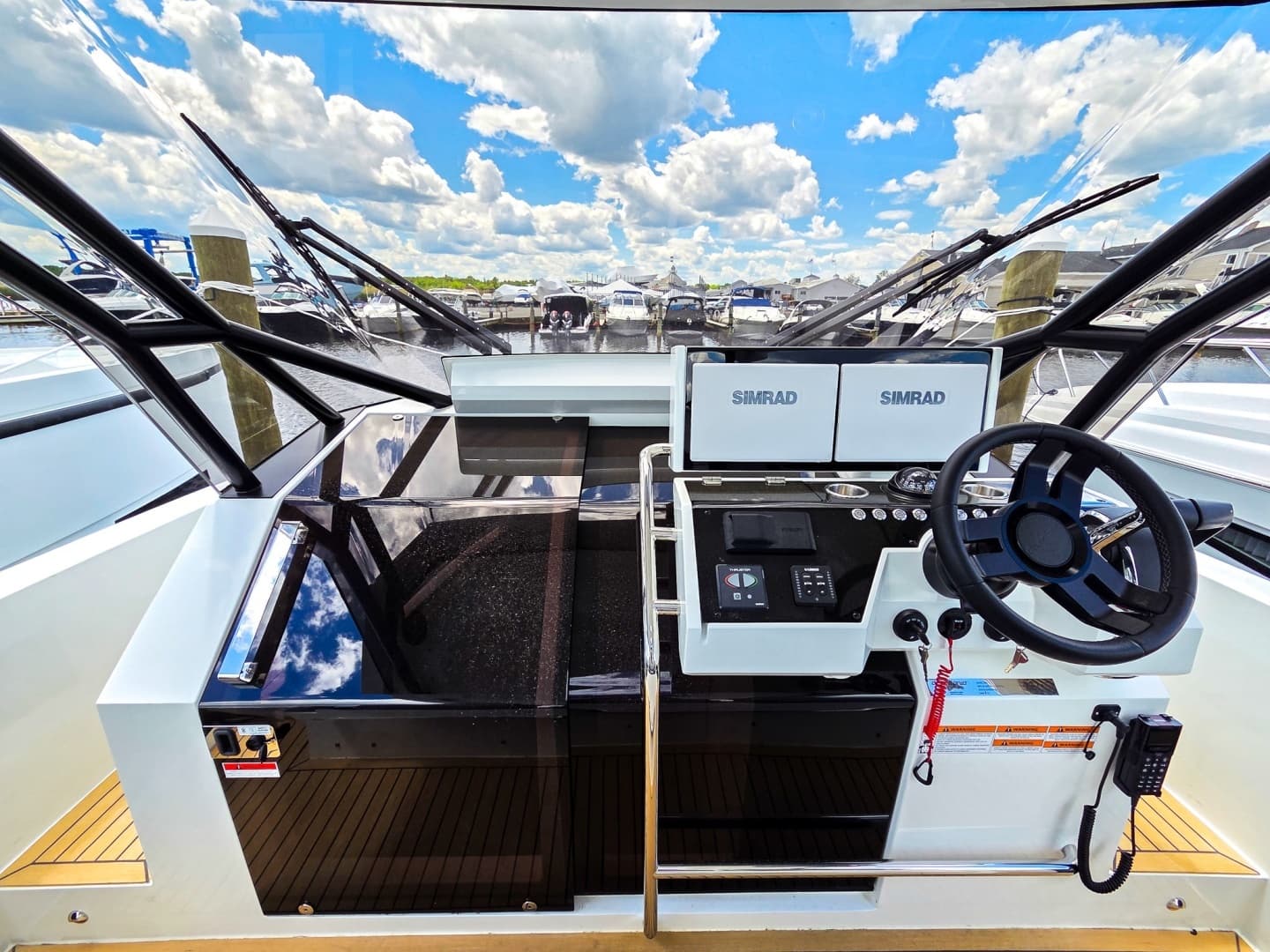 2026 De Antonio Yachts D32 - Image 21