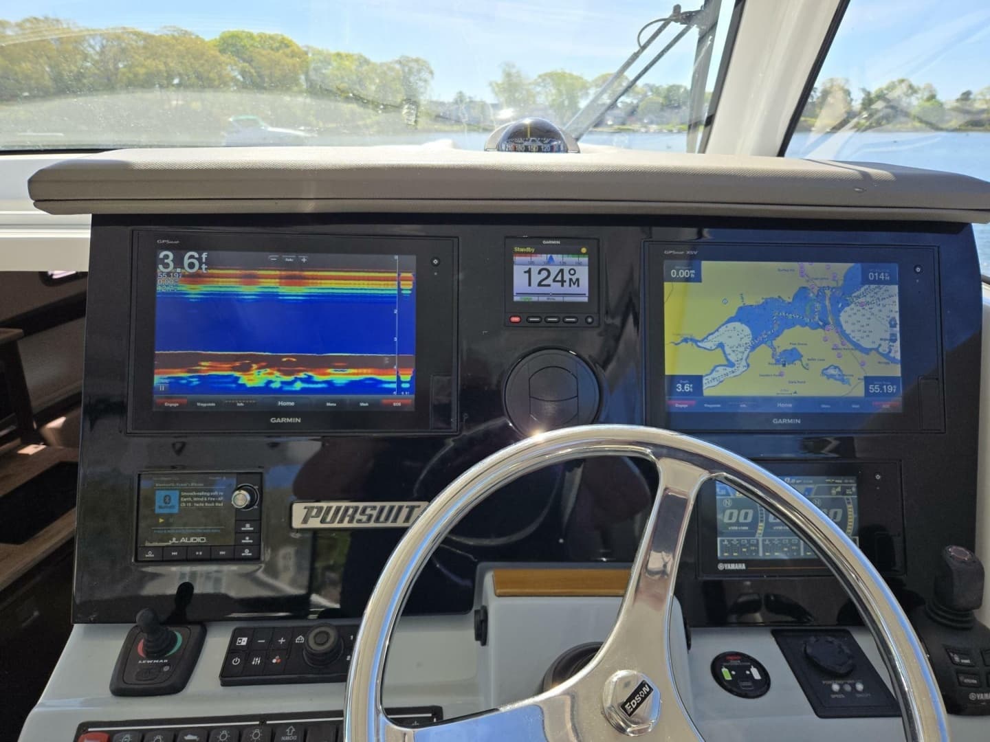 2019 Pursuit 355 Offshore - Image 3
