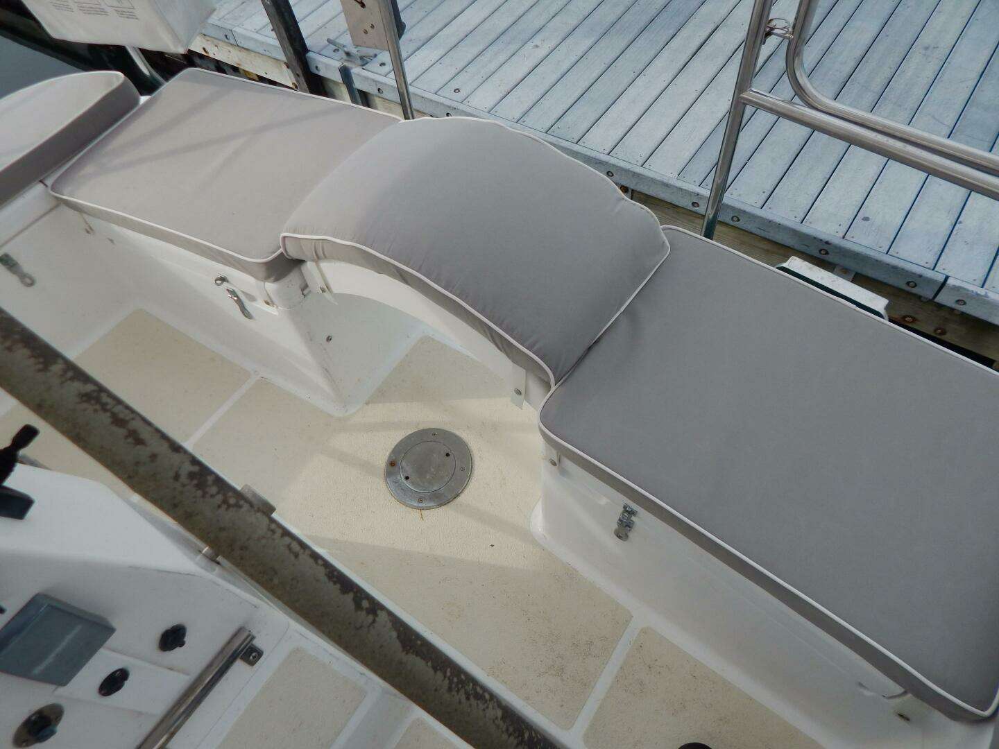 1998 Freedom 40/40 - Image 34