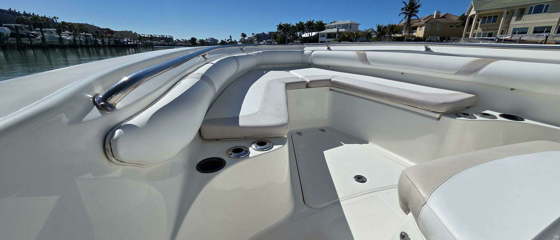 2006 Boston Whaler 270 Outrage - Image 4