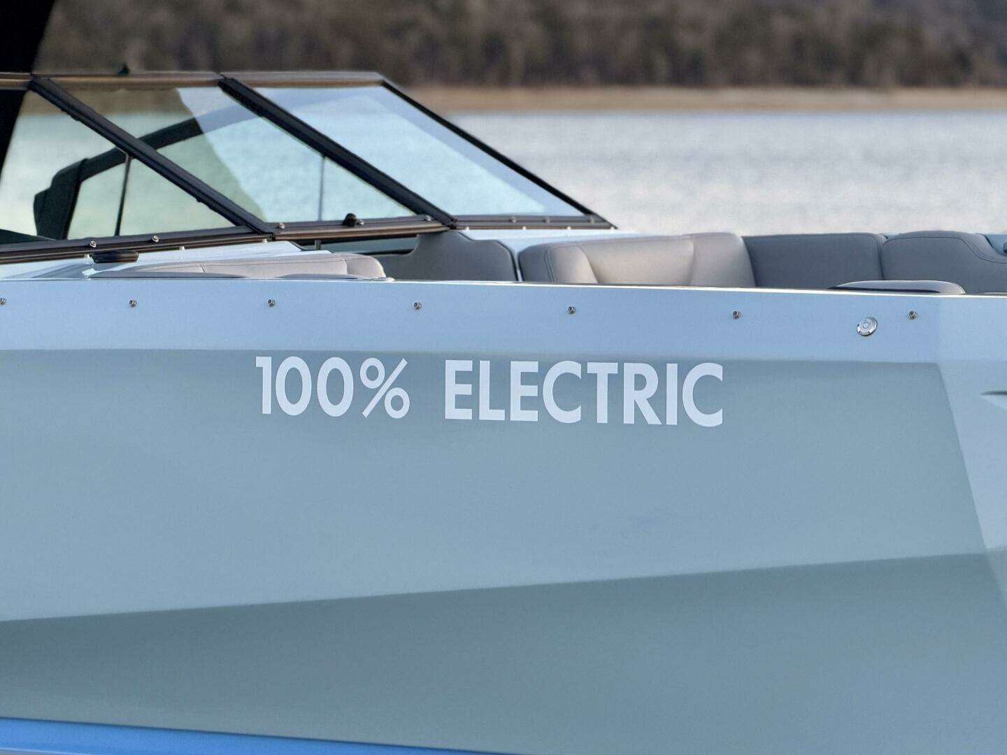 2023 Correct Craft Ingenity 23EL2 Electric Boat - Image 191