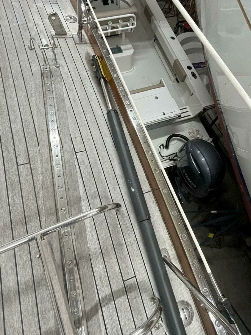 2001 Hinckley Sou'wester 59 CC Sloop - Image 78