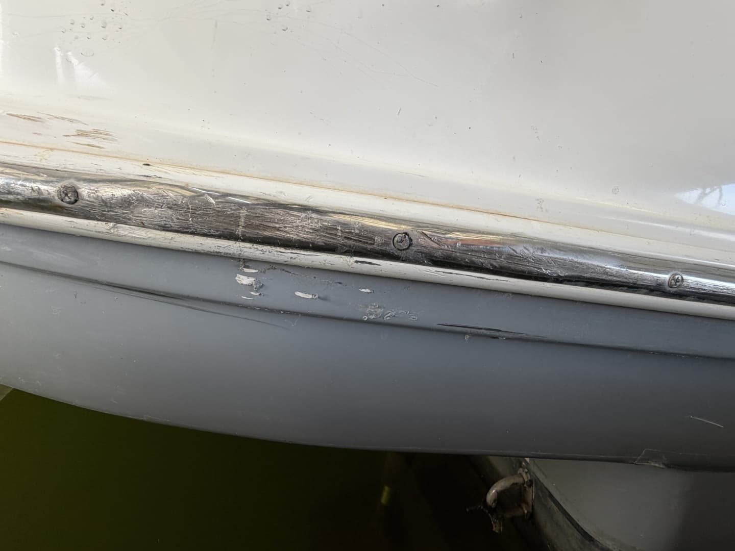2008 Rinker 280 Express Cruiser - Image 136