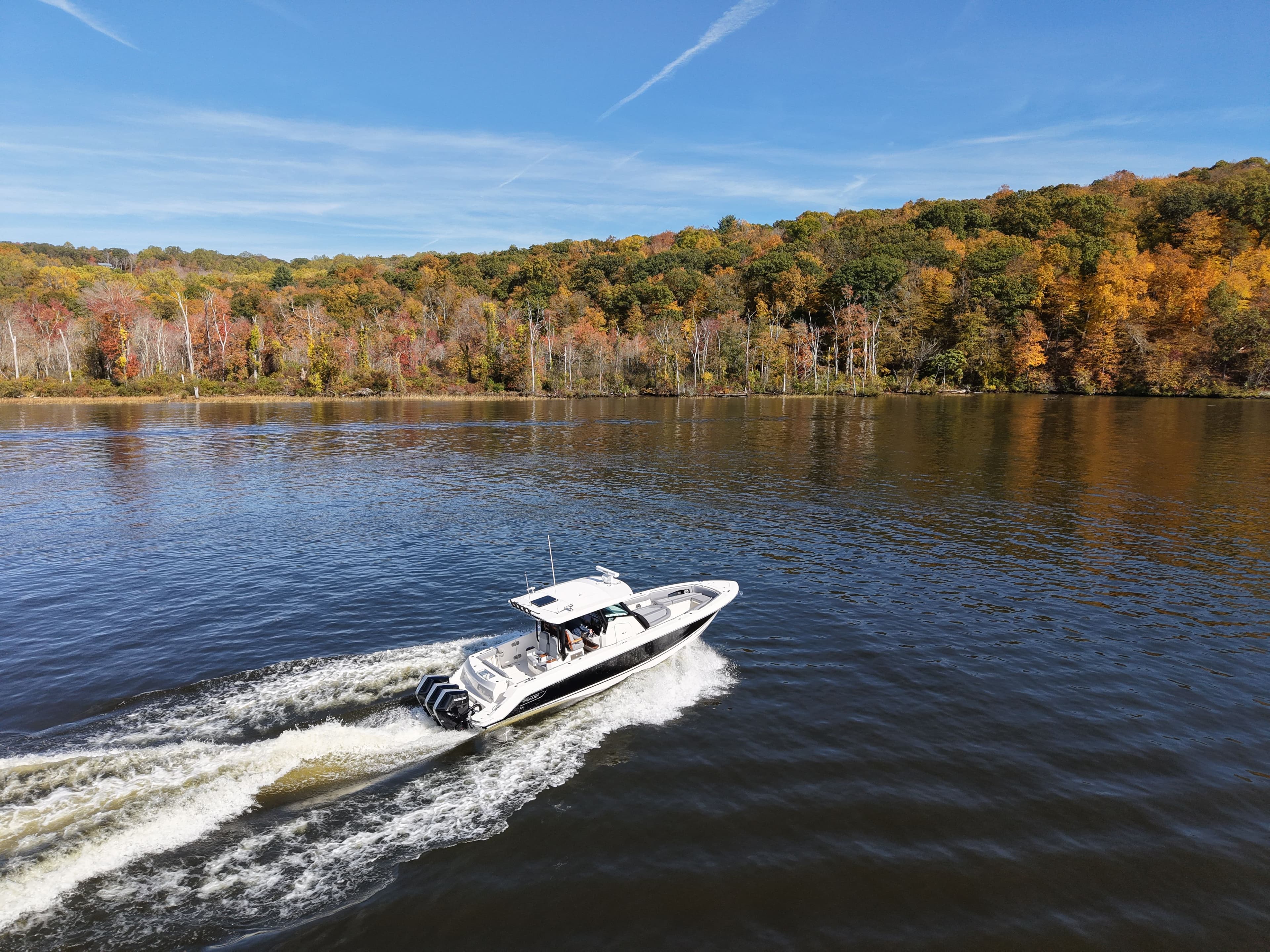 2026 Boston Whaler 360 Outrage - 7