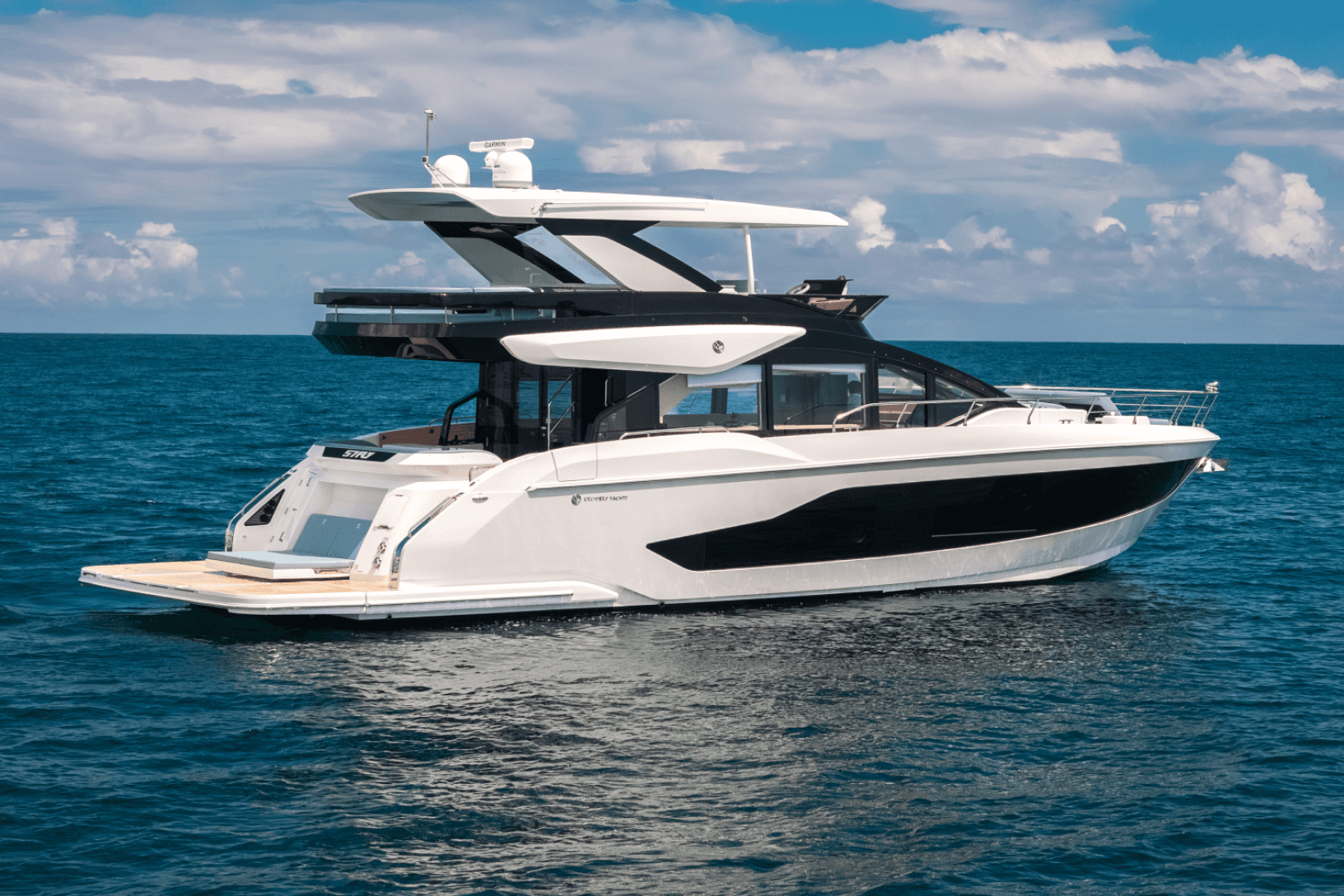 2026 Cruisers Yachts 57 FLY - Image 13