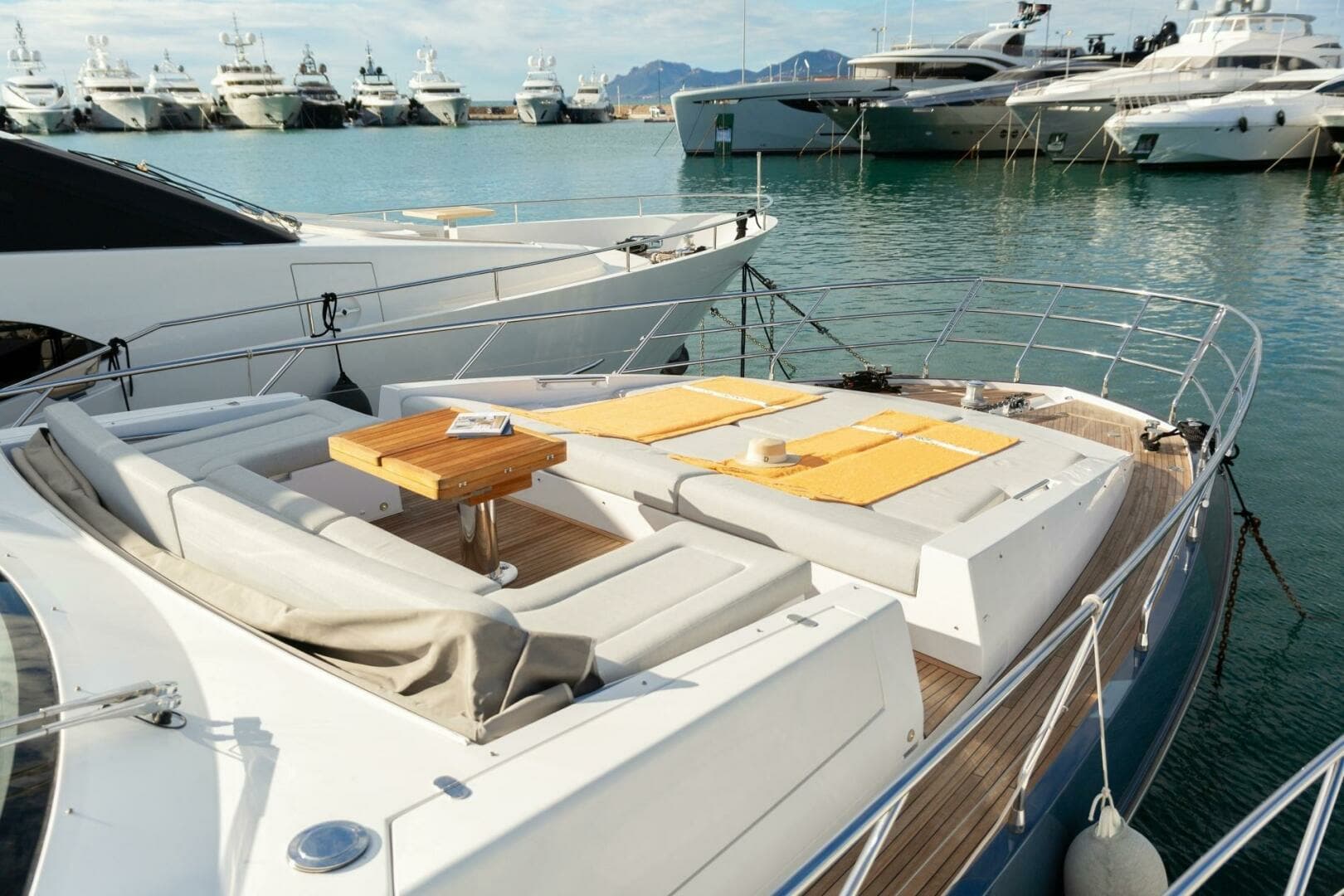 2020 Azimut 72 Flybridge - Image 22