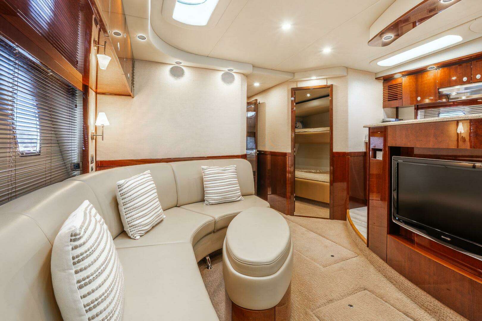2008 Sea Ray 60 Sundancer - Image 60