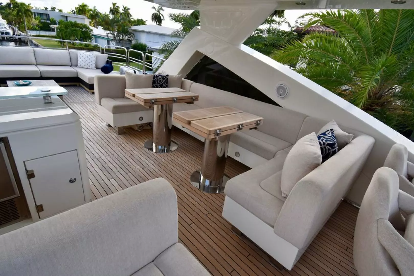 2014 Sunseeker Yacht - Image 32