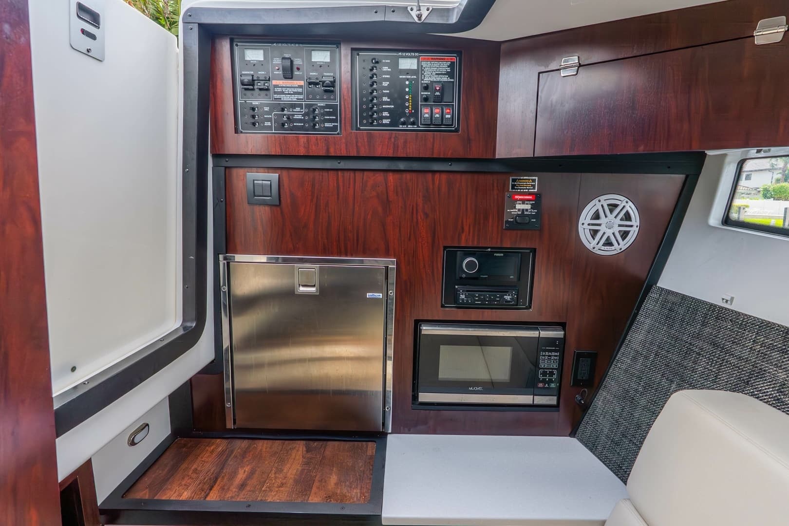 2022 Monterey — - Image 33