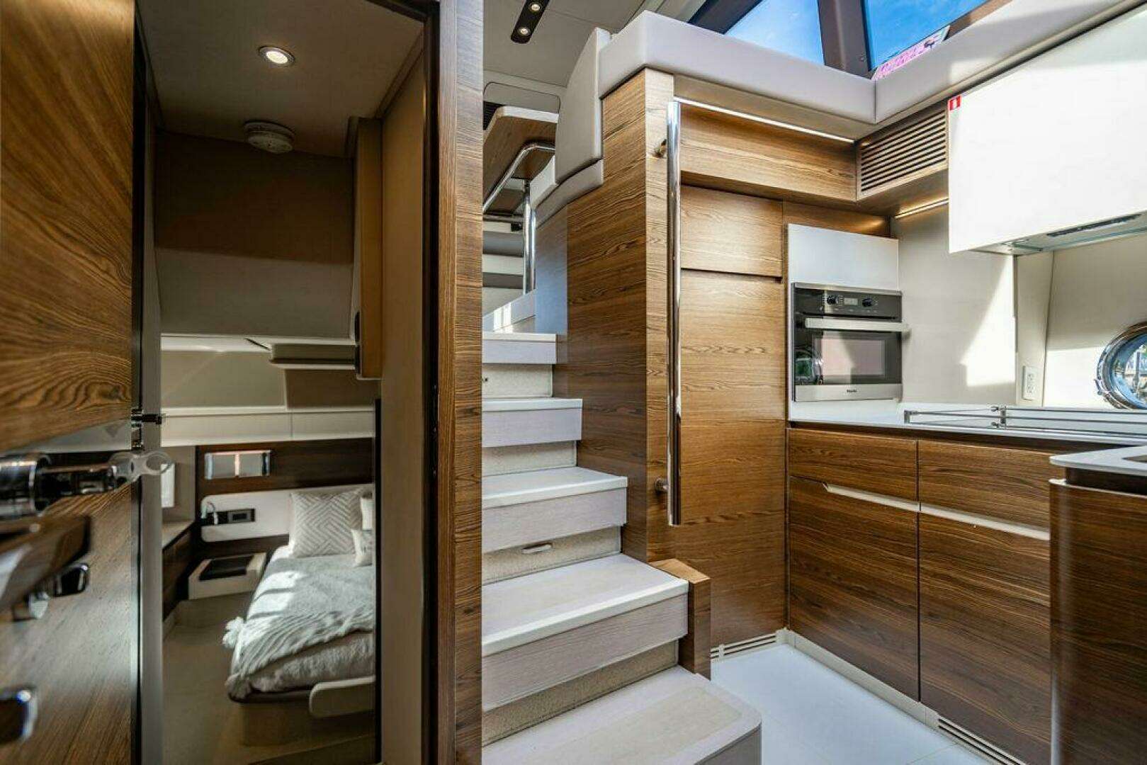2015 Azimut Fly 50 - Image 76